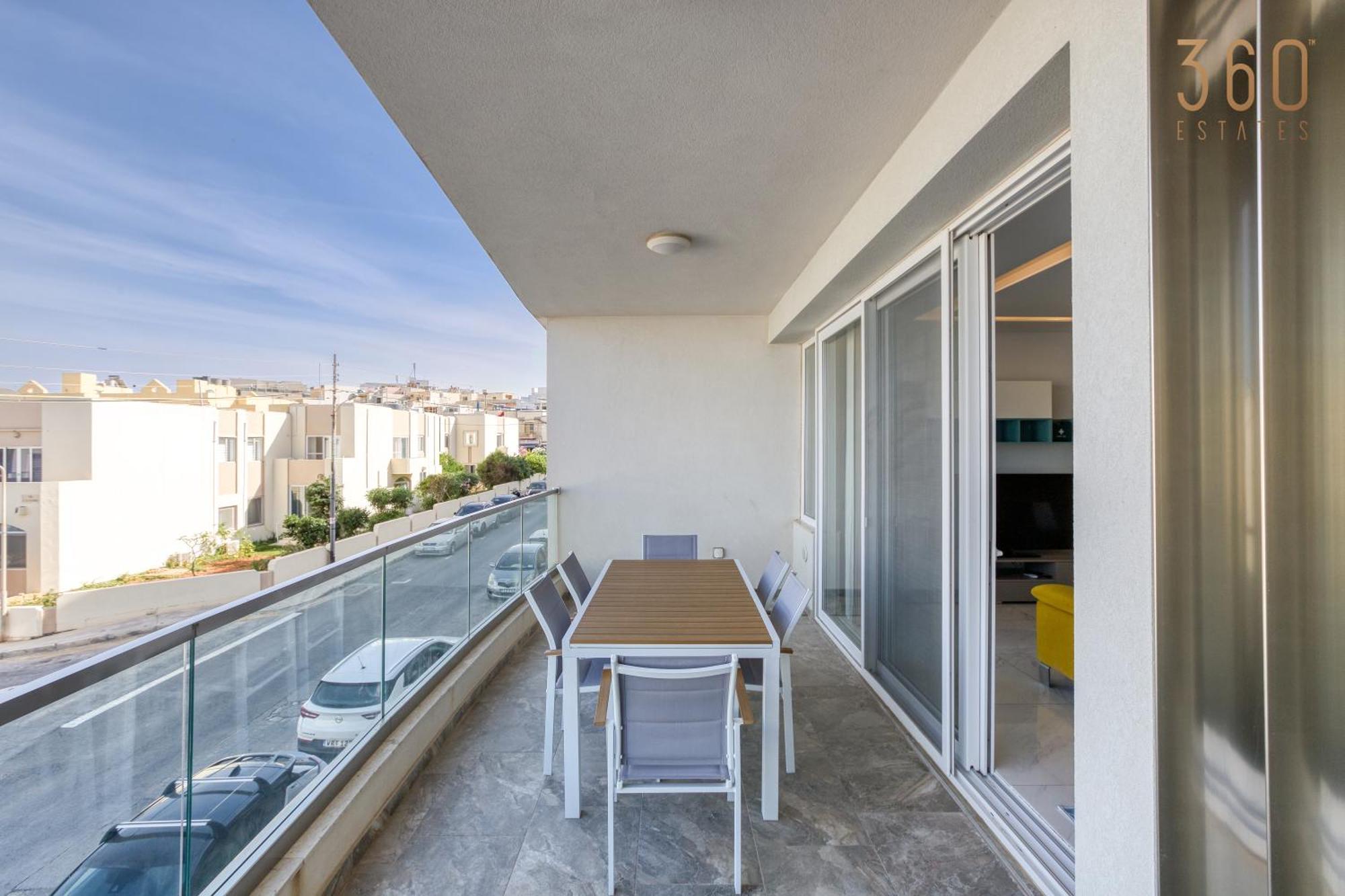 Apartment Stunning 3br Just Off The Promenade By 360 Estates Marsaskala